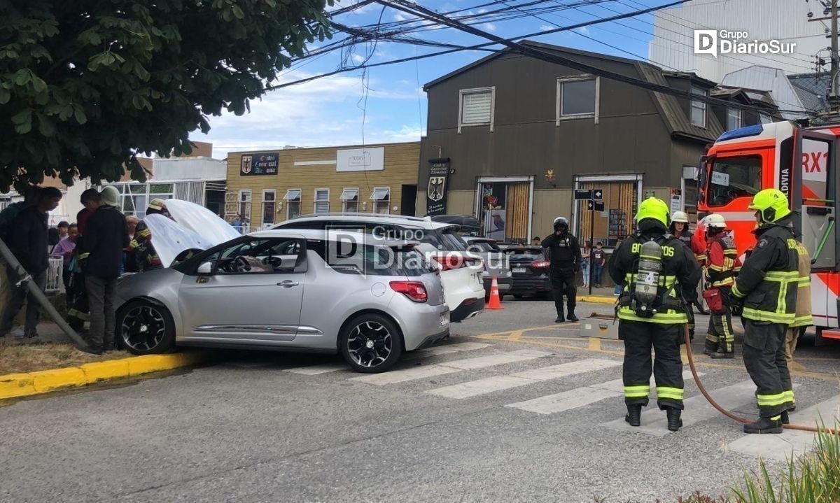 Accidente vehicular se registra en el centro de Valdivia
