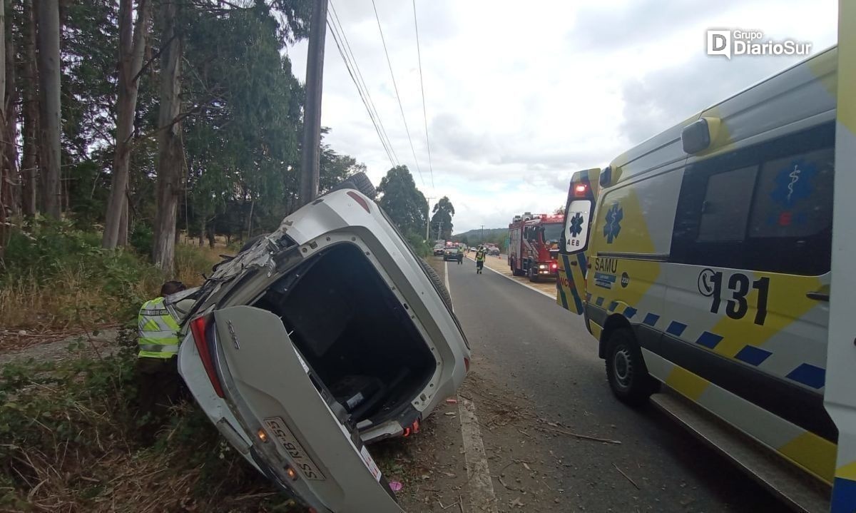 Colisión vehicular deja como saldo nueve lesionados en Los Lagos