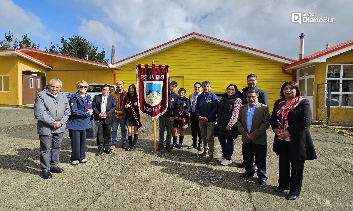 Inauguran obras de mejoramiento de la Escuela Rural Nontuelá