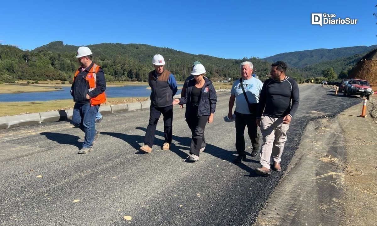 Inspeccionan y constatan avances en obras de la ruta Corral - Valdivia 