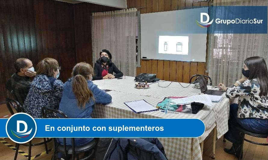 Valdivia: realizan diseño personalizado de futuros quioscos 