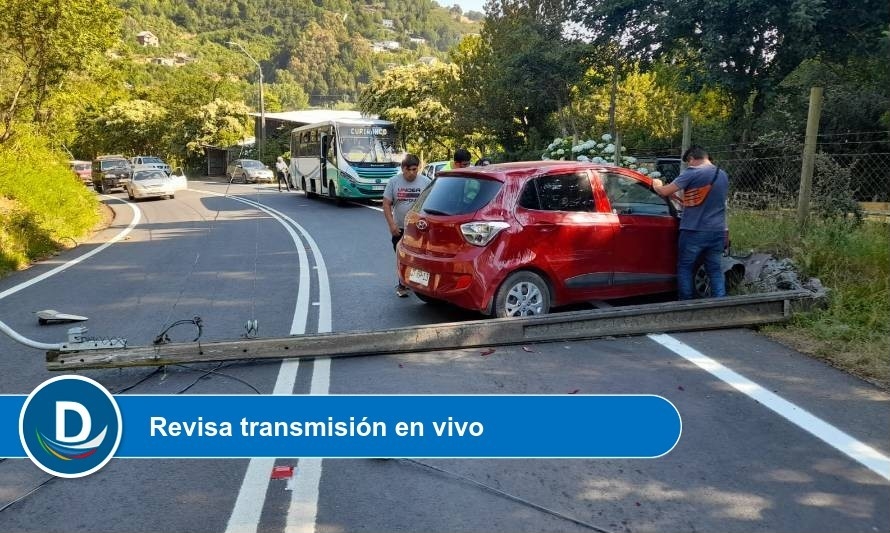 Poste caído: reportan accidente entre Niebla y Los Molinos