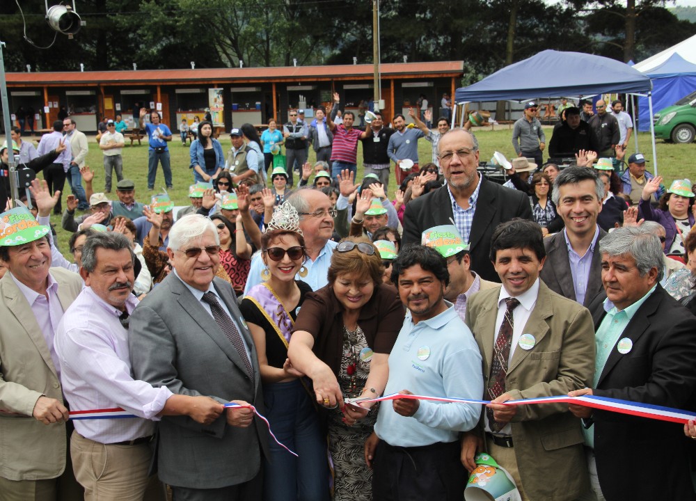  Fiesta del Cordero en Paillaco partió con renovada infraestructura y exquisita gastronomía de la zona