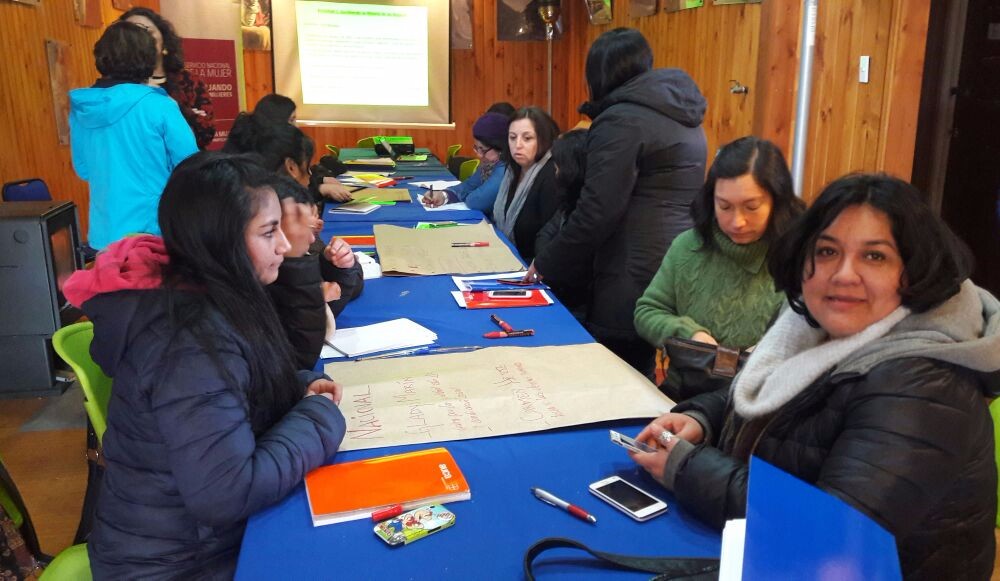 Futroninas iniciaron proceso de formación en Escuela de Liderazgo Femenino 2016