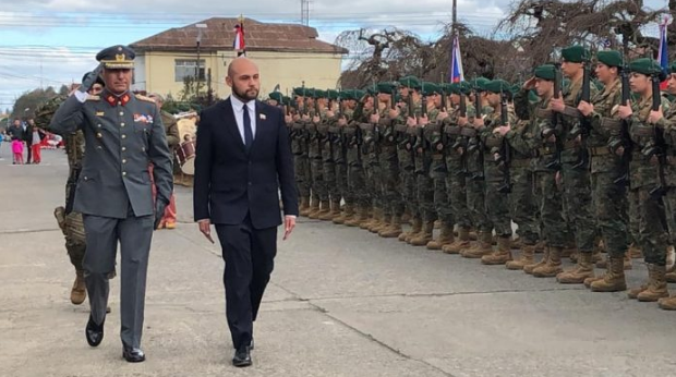 Gobernador del Ranco Alonso Pérez de Arce valoró proyecto de ley que extiende carrera militar