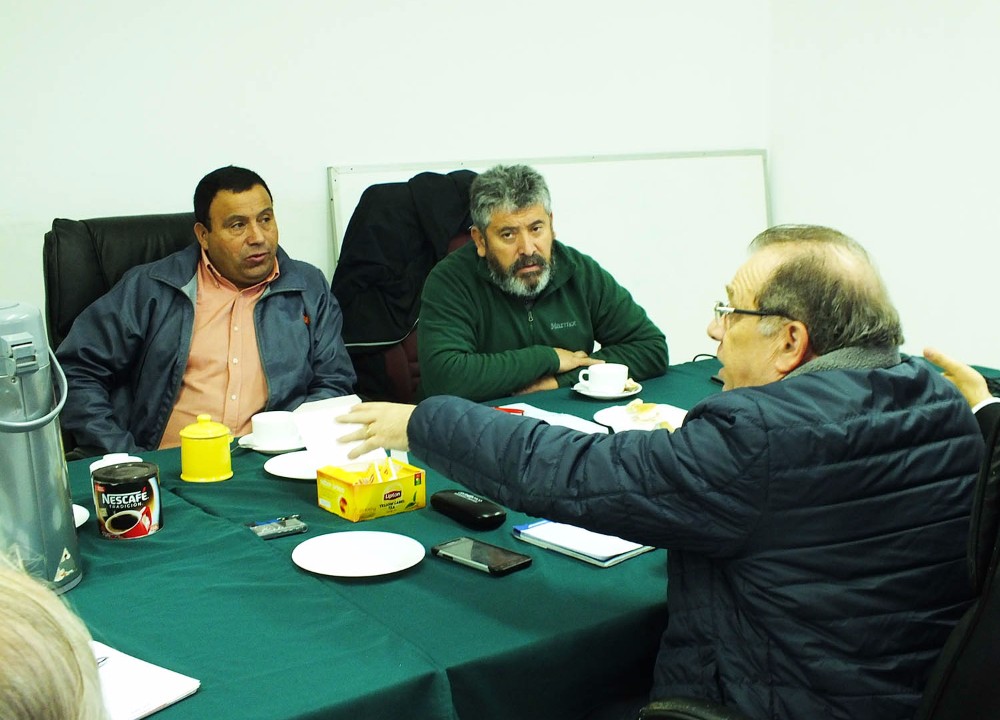 Ayuda económica urgente y laboratorio de confirmación, son claves para sobrevivir crisis de marea roja