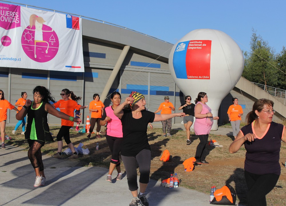 IND prepara tres horas de zumba para este miércoles a orillas del Calle Calle